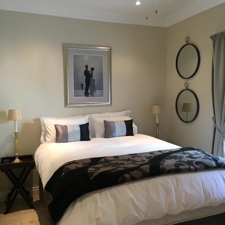 Vair'S Place Guest House In Sandton Paulshof - Apartment, Lux Suites & Spa Johannesburg Eksteriør billede
